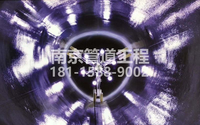 225模范马路管道修复